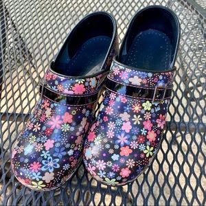 Sanita Danish Clogs